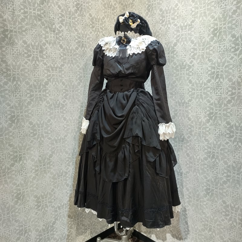 星箱Works】プリンセスリュミエールビジューブローチ付ドレープ