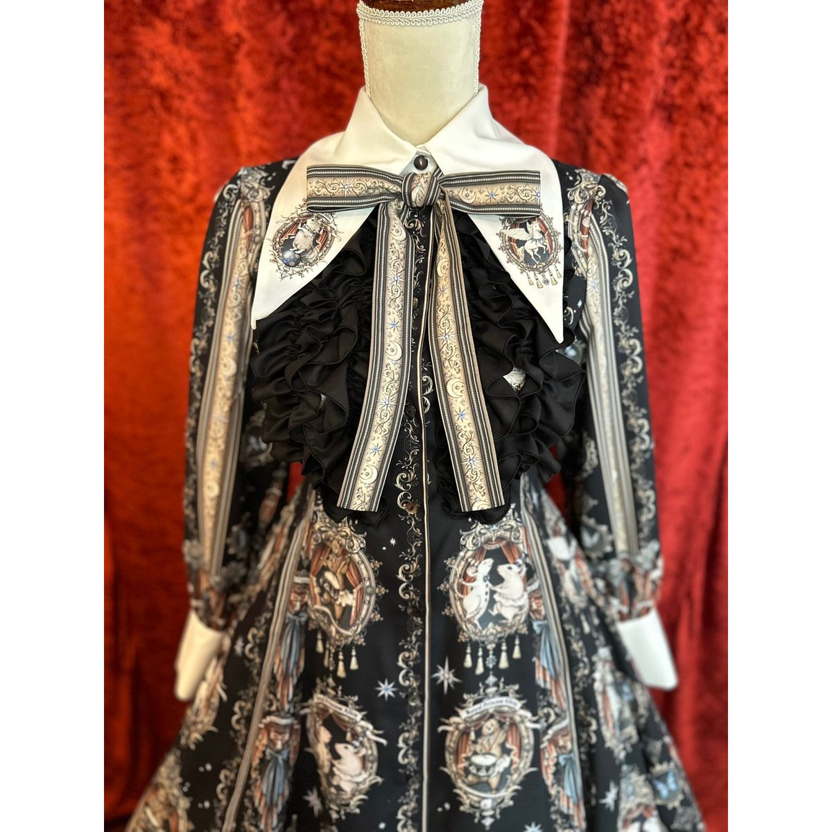 Royal Princess Alice】Gothic circus 粟木こぼねコラボ ワン