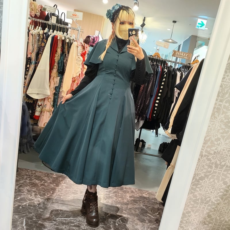 Sheglit ケープワンピース Campanula Cape OP | Sheglit | Wunderwelt