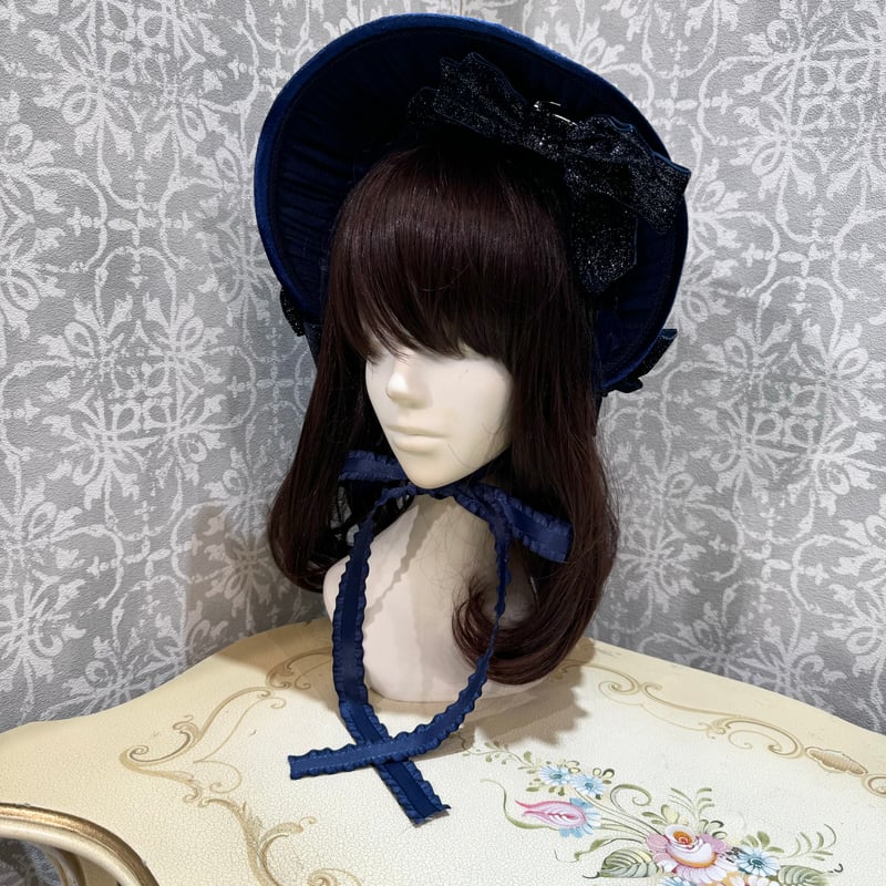 星箱Works】 月の満ち欠け ベルベット刺繍ボンネット/P37203127