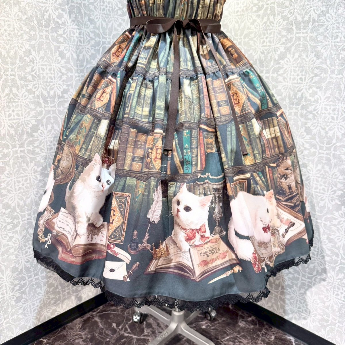 Enchantlic Enchantilly Queen cat ワンピース Queen Cat OP by Enchantlic Enchantilly