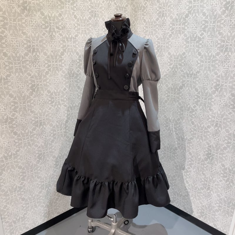 MIHO MATSUDAミホマツダ王子パンツ黒ゴシックバッスルデザイン