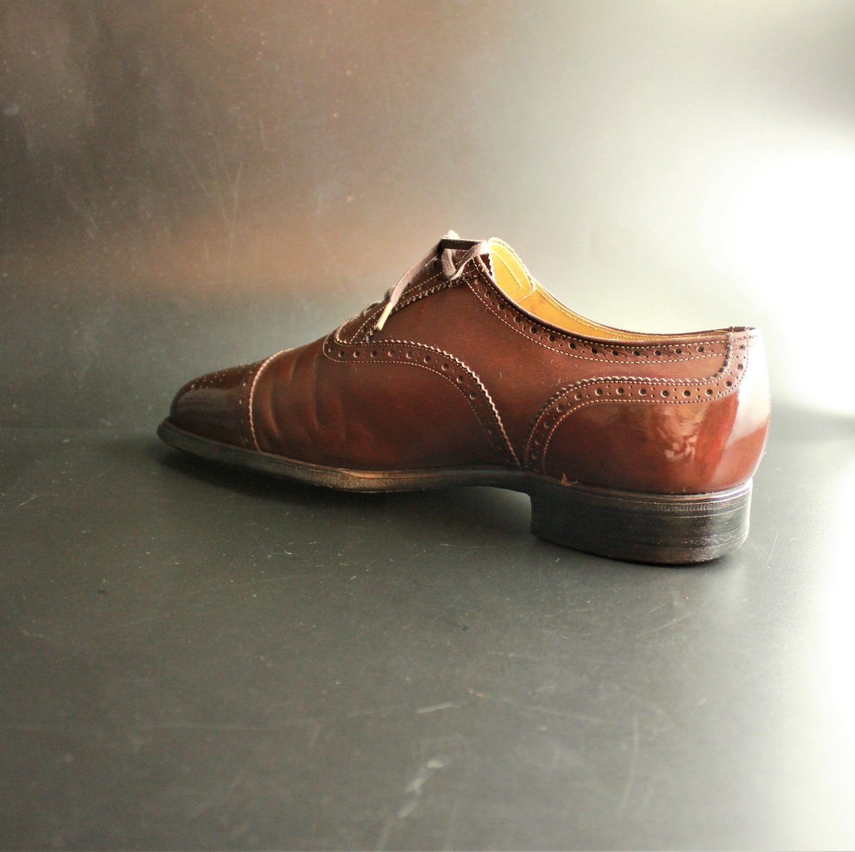 REGAL✓ビジネスシューズ✨V082 パンチドキャップトゥ 内羽根 セレモニー