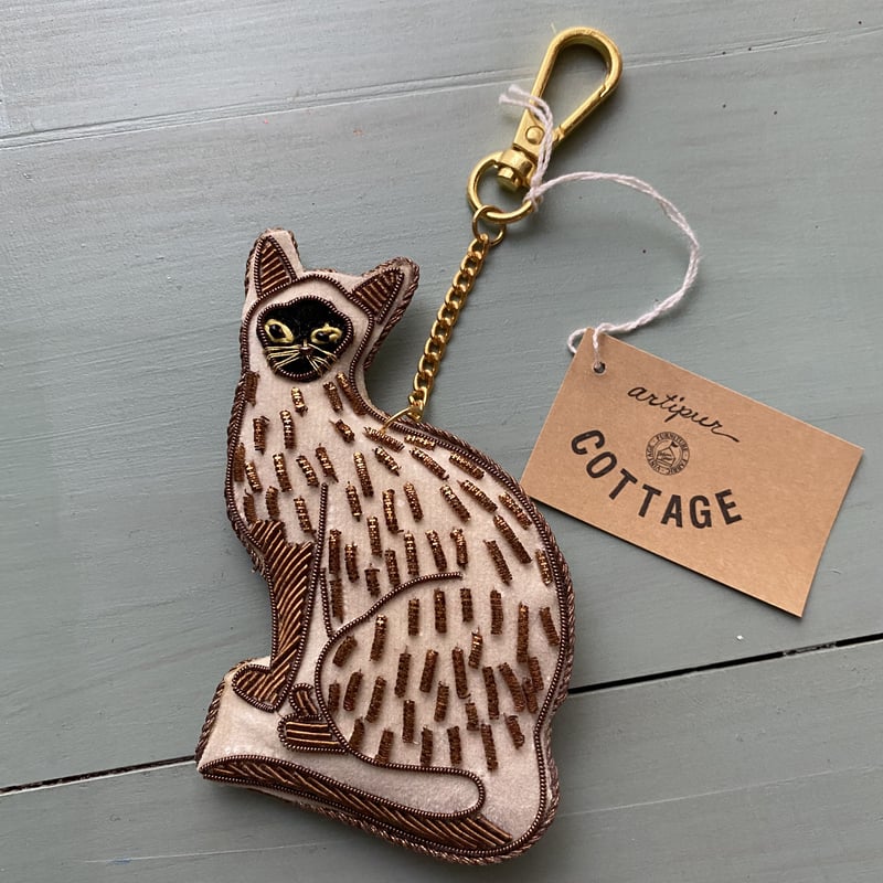インド ザリ刺繍 シャム猫 キーホルダー 猫 | 世界の猫祭コチ