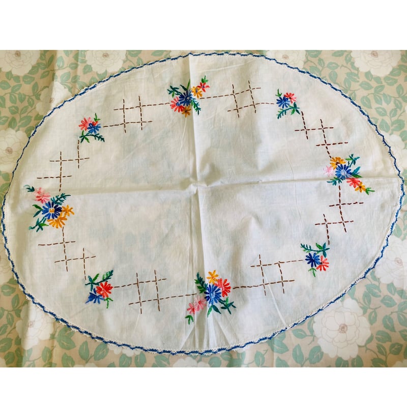 北欧 1930年代 ヴィンテージ 大 刺繍 楕円 ファブリック 花