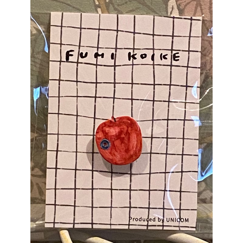 VERNON BC ピンバッジ りんご アップル