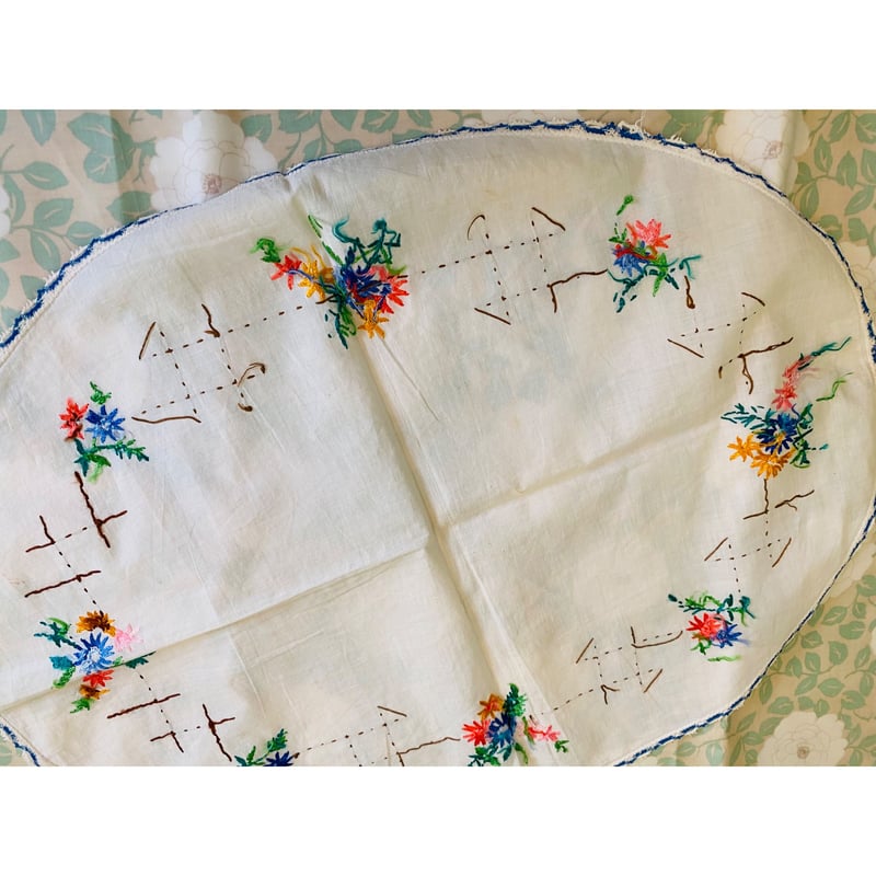 北欧 1930年代 ヴィンテージ 大 刺繍 楕円 ファブリック 花 クロス