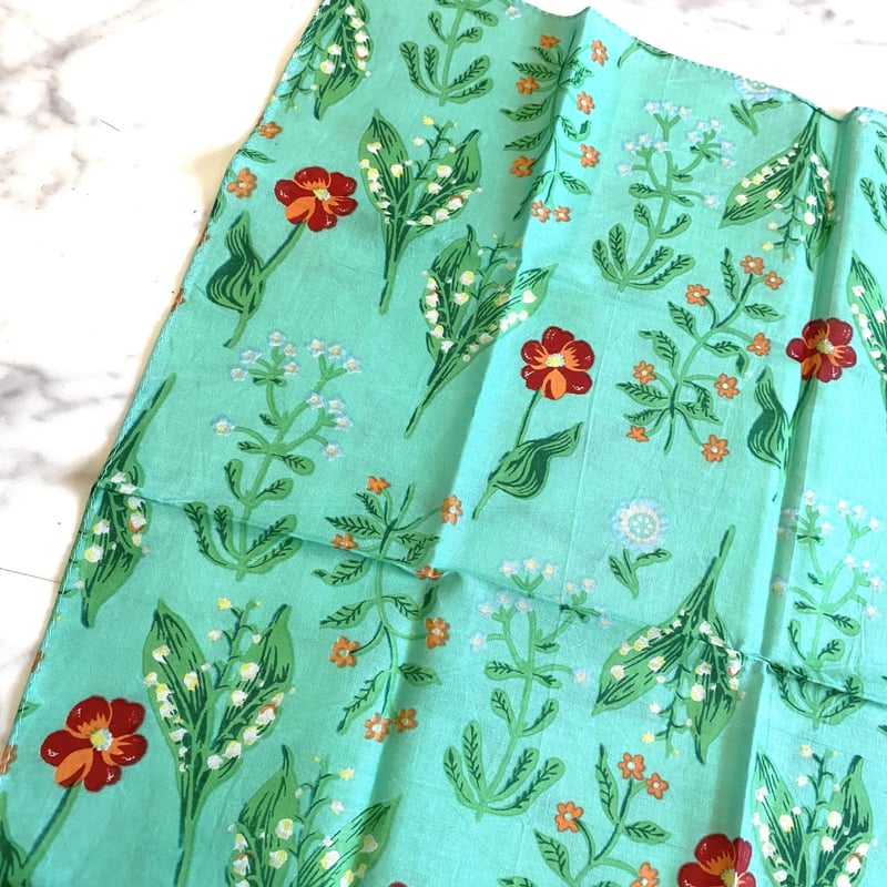 ナタリーレテ ボタニカル ガーデン 花柄 大判 ハンカチ クロス | 世界