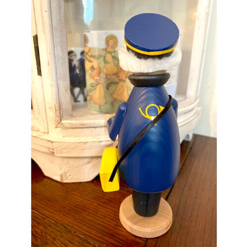 ドイツ クーネルト社 煙だし パイプ人形香炉 郵便局員 | 世界の