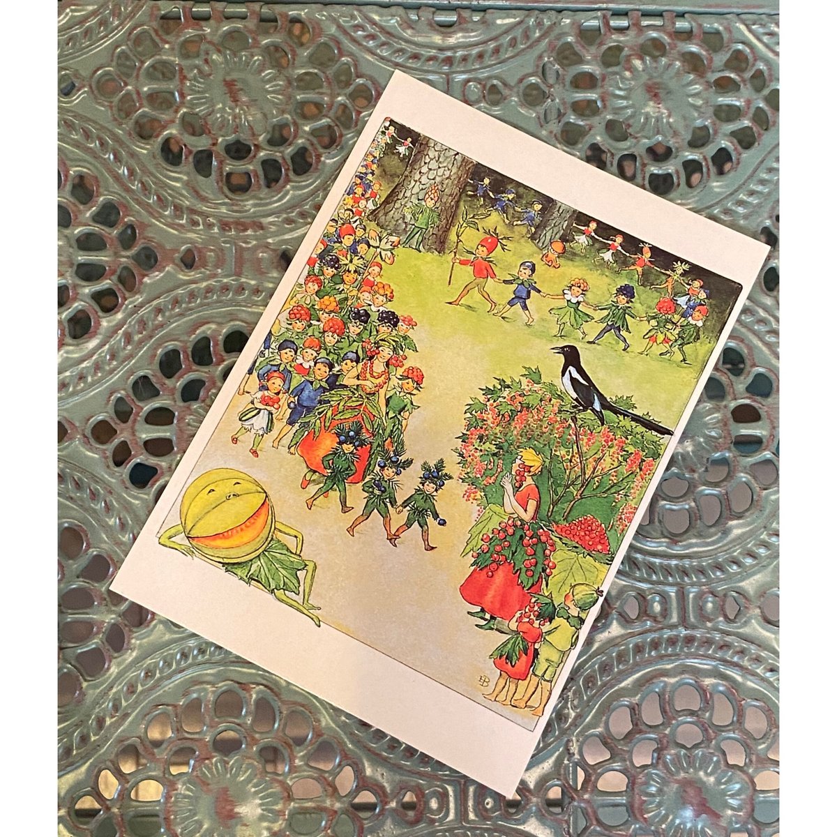 絵本セット 多彩な絵本セット　北欧海外作家　エルサベスコフ他　7冊 エルサベスコフ ポストカード 2枚セット いちねんのうた 紅葉