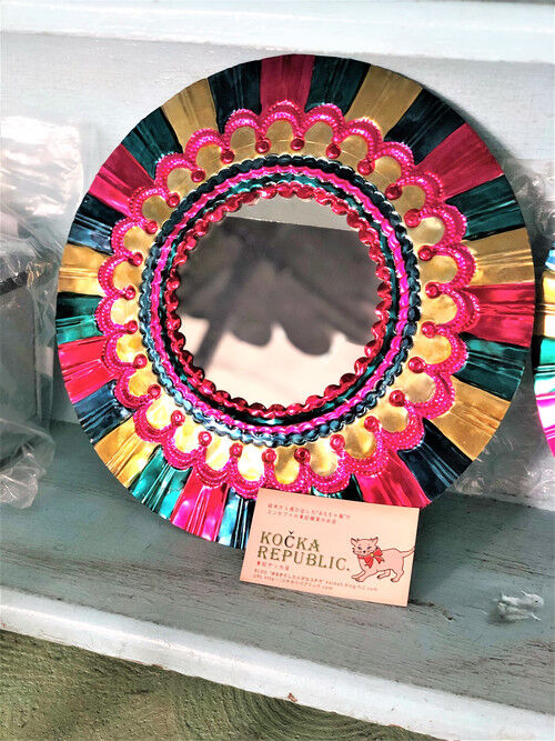 メキシコ 縁起物 ブリキ雑貨 花鏡 ミラー オハラータ ブリキ 花 太陽