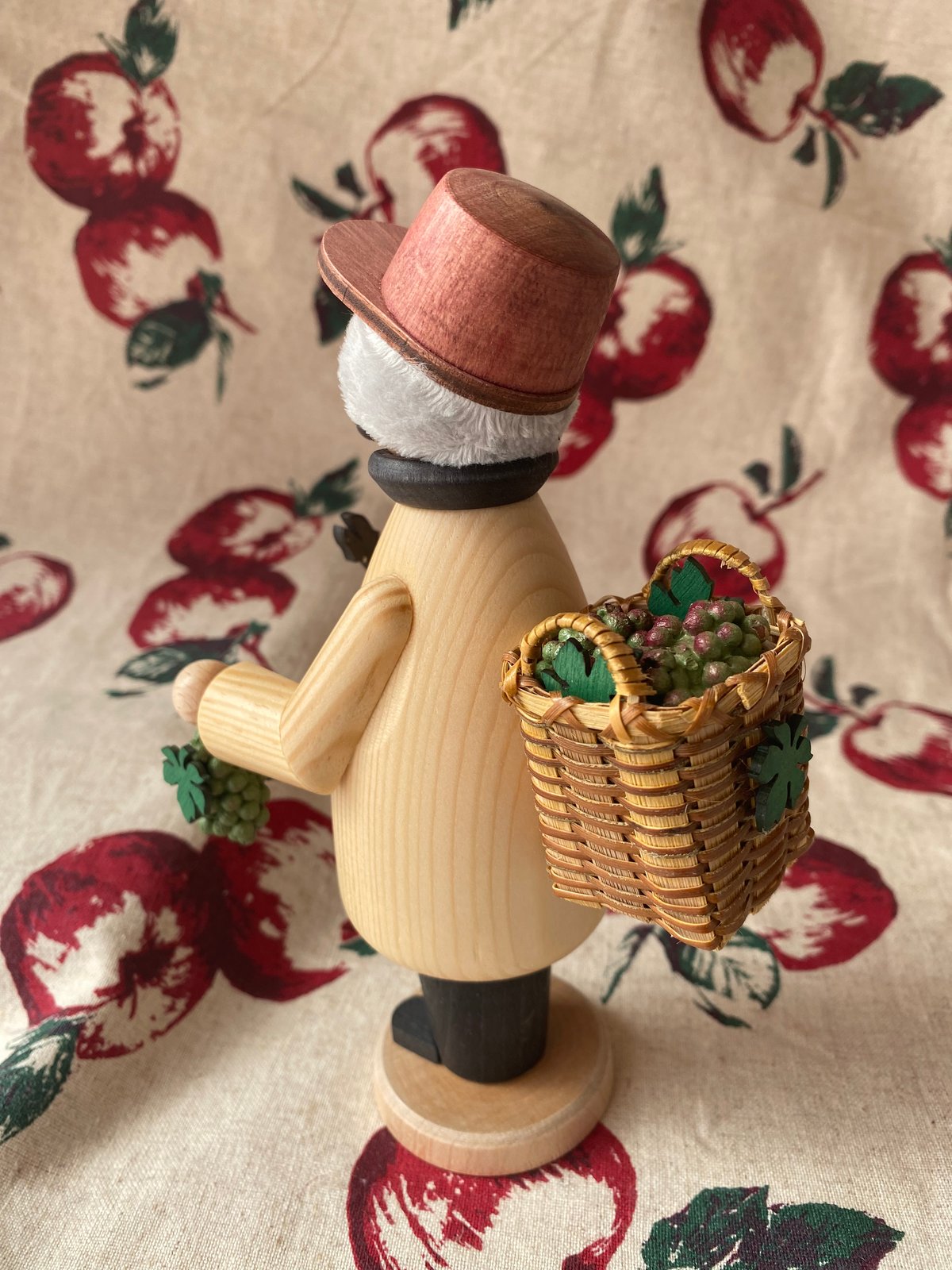 ドイツ クーネルト社 パイプ人形　香炉 おもちゃ売り 木製 Amazon.co.jp: ドイツ クーネルト社 木製 パイプ人形香炉