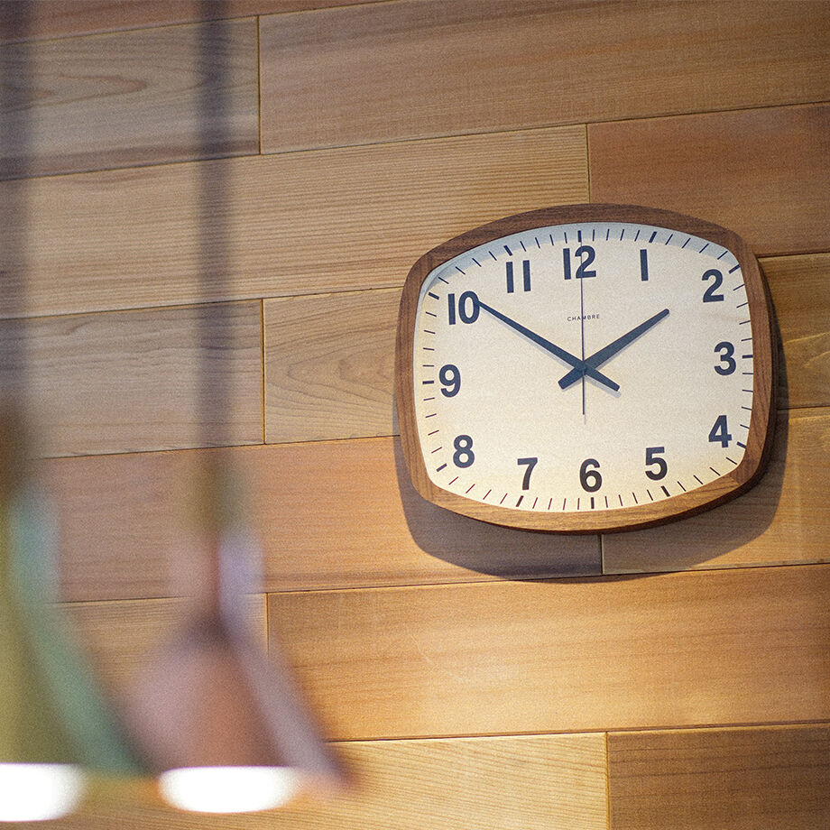電波時計 R-SQUARE CLOCK【WALNUT】 日本製 掛時計 静音稼働 電波時計 R-SQUARE CLOCK【WALNUT】 日本製 掛時計 静音稼働