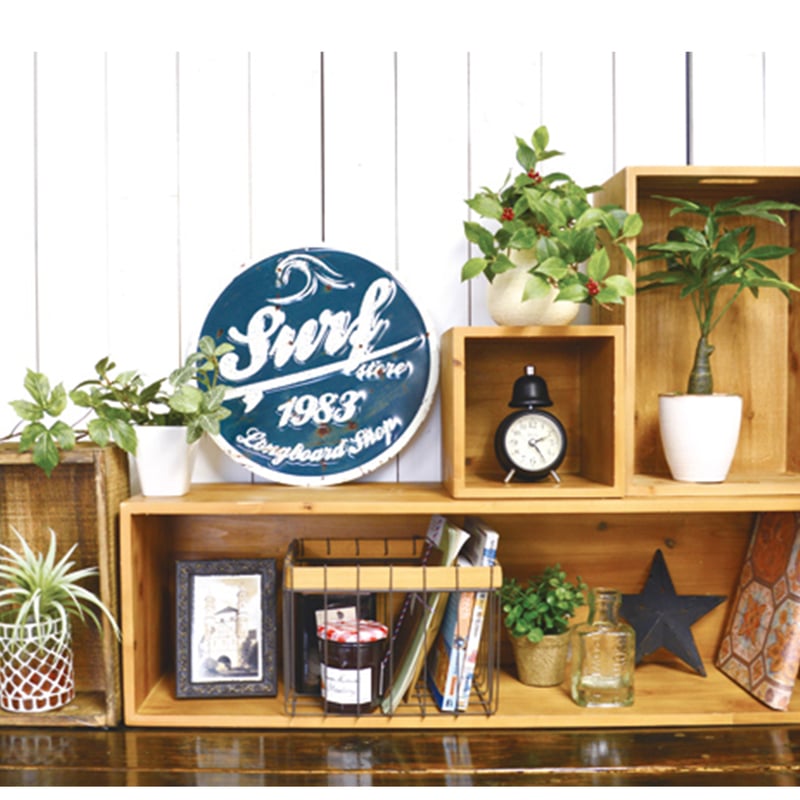 大きなアンティークフレームのブリキサインボード　看板　店舗什器　額縁　古道具 大きなアンティークフレームのブリキサインボード 看板 店舗什器 額縁