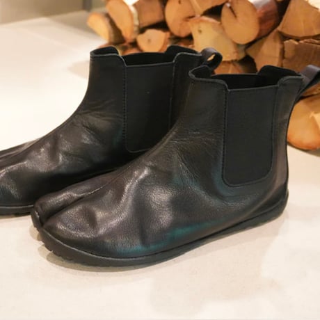 IO'S EARTHING STORE