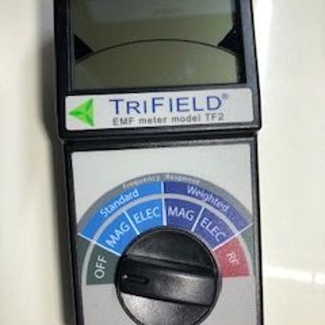 電磁波測定器TF2　　電磁波の電場・磁場・マイクロ波の計測33,000円　ご予約賜り中！