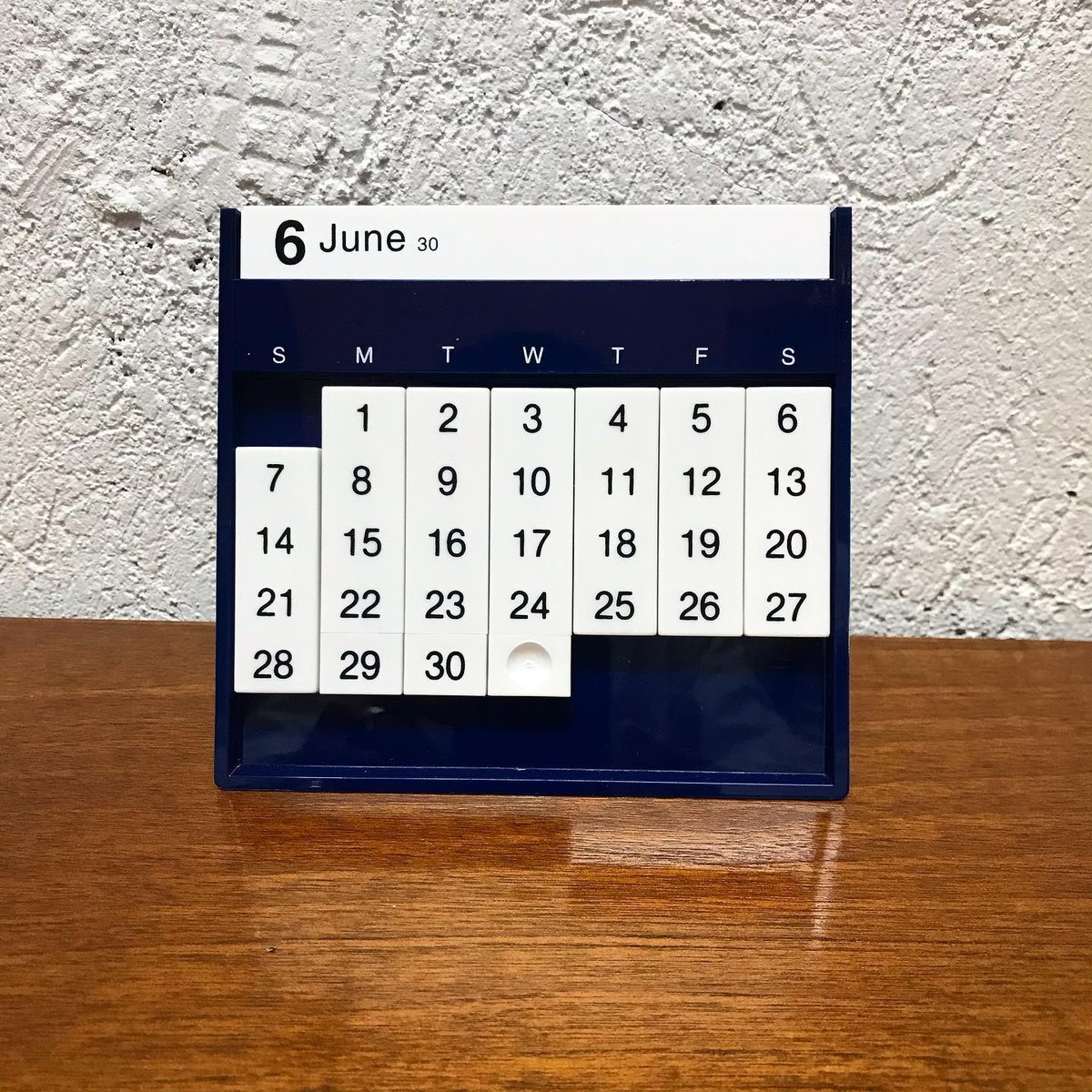 Slencil オールウェイズカレンダー | 758 Nana_Go_Hachi