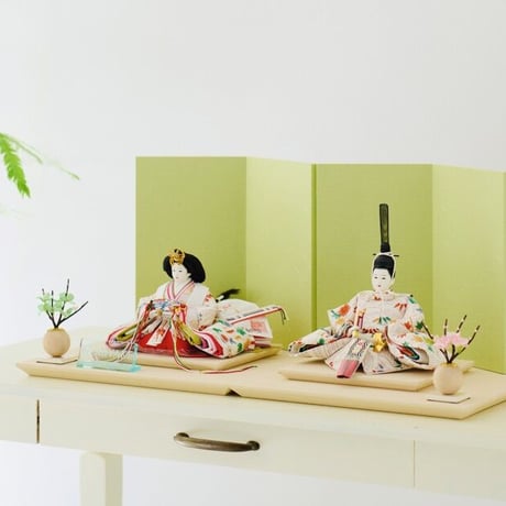 雛人形(正絹立雛) 和雑貨 ひな祭り おしゃれでかわいい雛人形。令和の