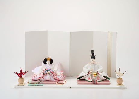 「ASAGIRI」シリーズ　雛人形　コンパクト親王飾り　白雲立涌21-W刺繍