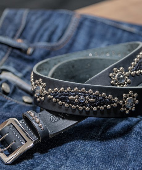 スタッズベルト　ハンドメイド スタッズベルト レザー ロカビリー アメカジ 50s 35mm B-EYE-35