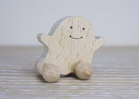 「 おばけのミニカー 」～ちいさな木のおもちゃ