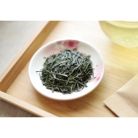 芽重型仕立ての上級煎茶リーフ「碧」 80g　ちょっと贅沢な普段用に！