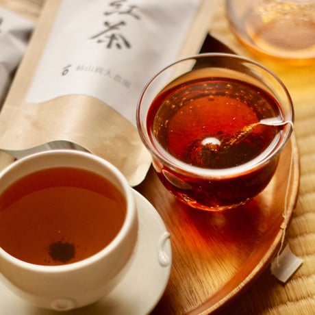 2種類の茶葉をブレンドした優しい甘さ「和紅茶」ティーバッグ1袋10個入り（2袋セット）
