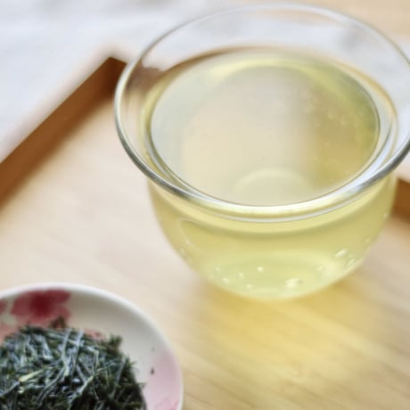 芽重型仕立て！上級煎茶リーフ「萌」 40g　贈り物にもおすすめ！