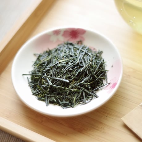 芽重型仕立て！上級煎茶リーフ「萌」 40g　贈り物にもおすすめ！