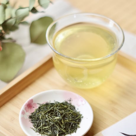 お茶の定期便！杉山貢大農園の高級品種さえみどりの被せ煎茶「貢大」10g