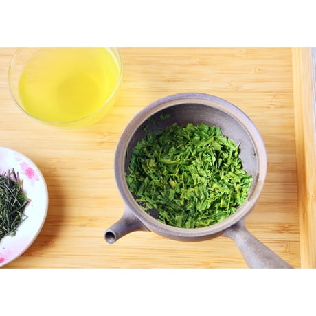 香り系品種「さえみどり」フレッシュ感ある香りと強い旨味ある煎茶！1袋40グラム