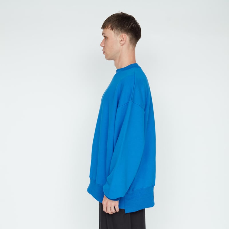_131 (BLUE) | UNTRACE - トップス