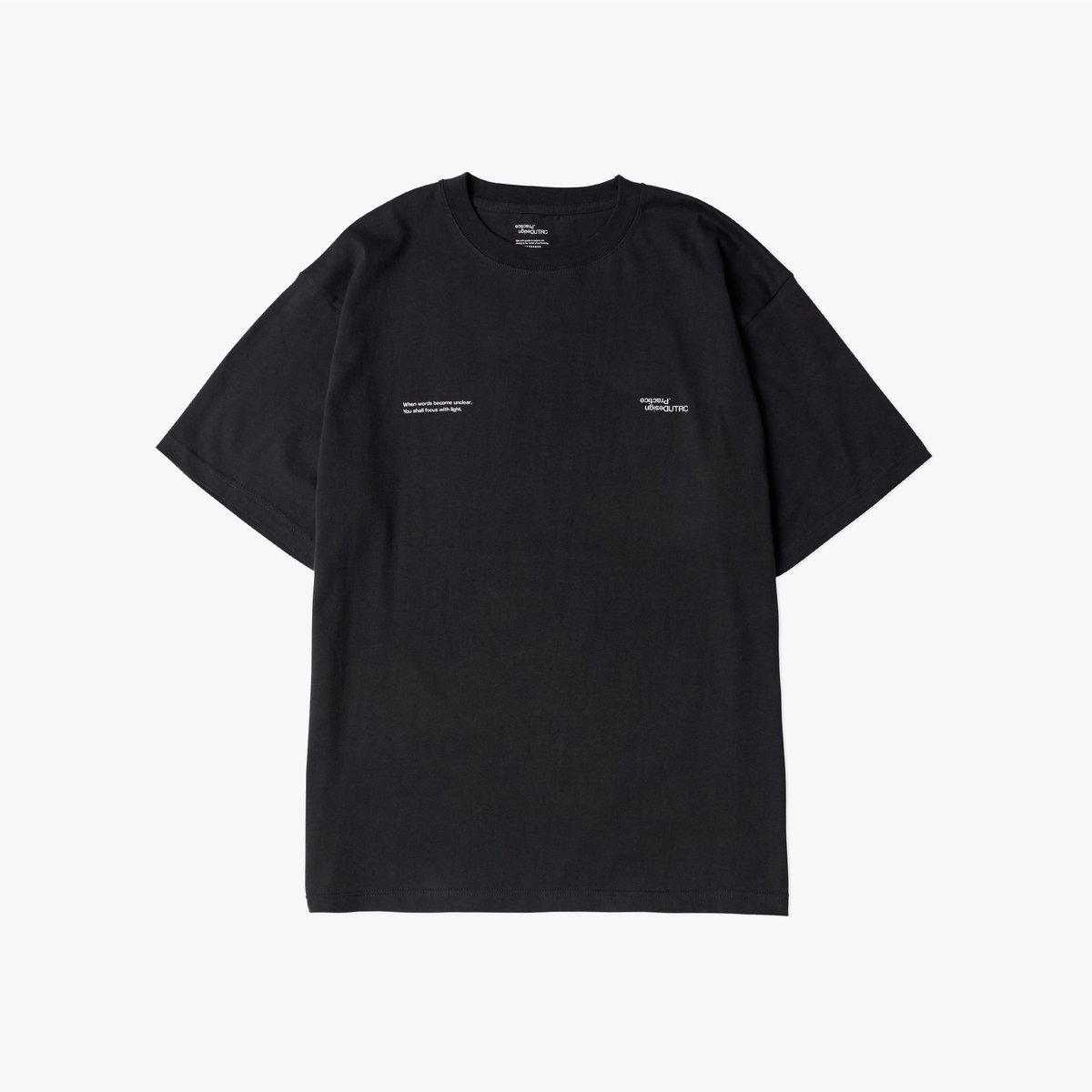 UTRC “focus with light” S/S Tee_B (2 colors) |