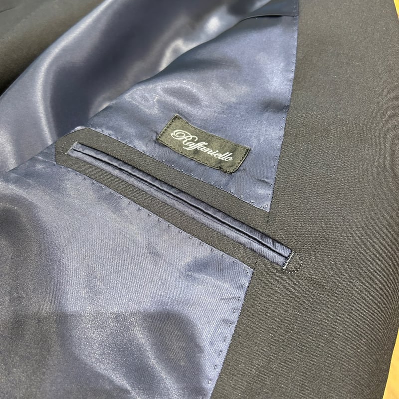 Dormeuil Mohair Navy 3P suit | Sartoria Raffani