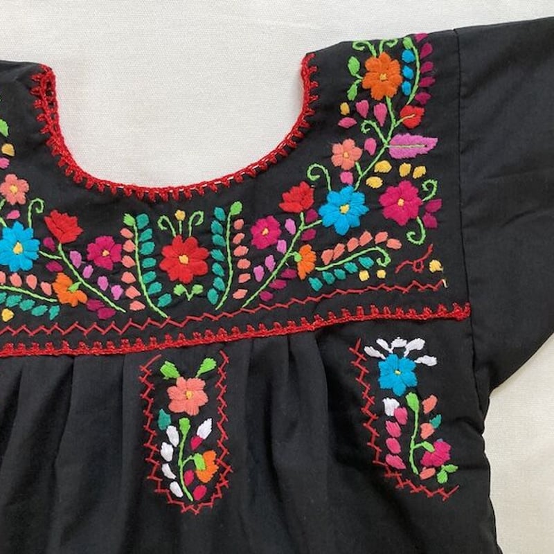 メキシカン刺繍ワンピースノースリーブメキシコの刺繍ワンピース