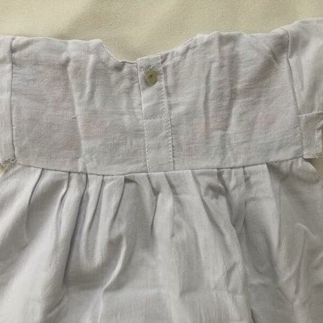刺繍たっぷりのコットンワンピース（M）
