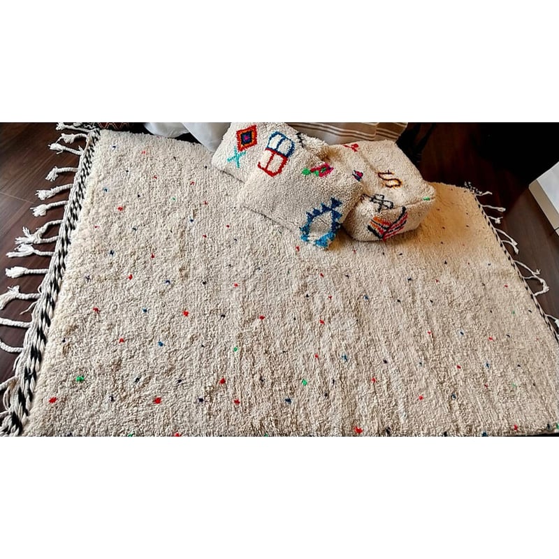 モロッコ ベニワレン Beniourain ラグ ドット柄 カラフル | Boawid モロッコ ベニワレン Beniourain ラグ ドット柄 カラフル | Boawid