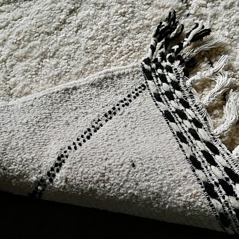 モロッコ　ラグ　ザナフィ　ブラック×ホワイト モロッコ ラグ ザナフィ ブラック×ホワイト 【公式通販】