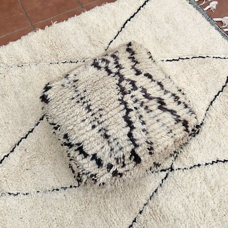 ビンテージ80年代モロッコプフプフオットマンベニワレン