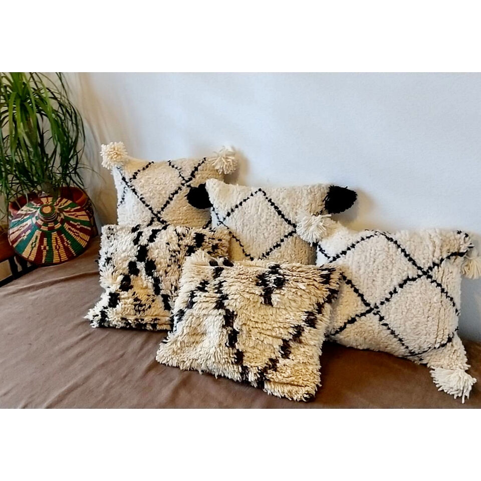 maroc ベニワレン Big クッション　1点もの　モロッコ fit=scale-down,w=1200