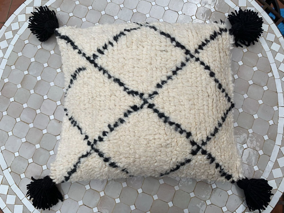 maroc ベニワレン Big クッション　1点もの　モロッコ fit=scale-down,w=1200