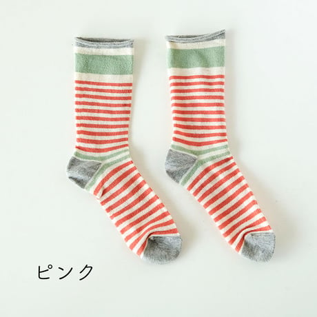 ふんわりくつした / cheerful border