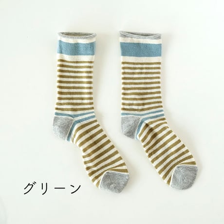 ふんわりくつした / cheerful border