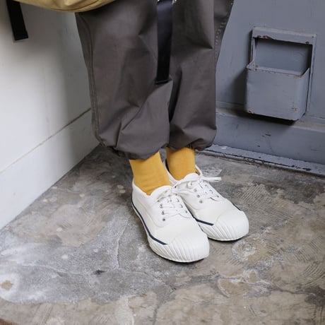 まいにちくつした /  15日　はちみつ