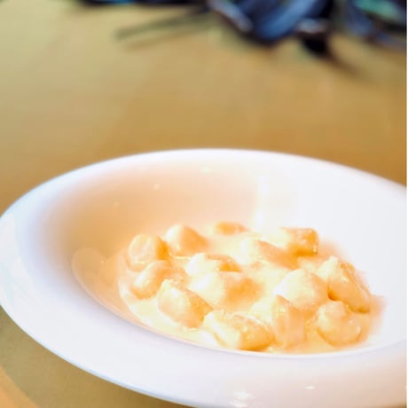 【自宅でシェフの味！】テアトロディマッサ　通販「道産食材を使ったパスタソースと自家製パスタのセット＜各2セット　6人前＞」《送料無料》
