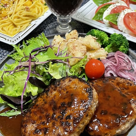 【道産熟成牛】大金畜産　通販「熟成牛100％ハンバーグ 140g×5枚セット」《送料込み》