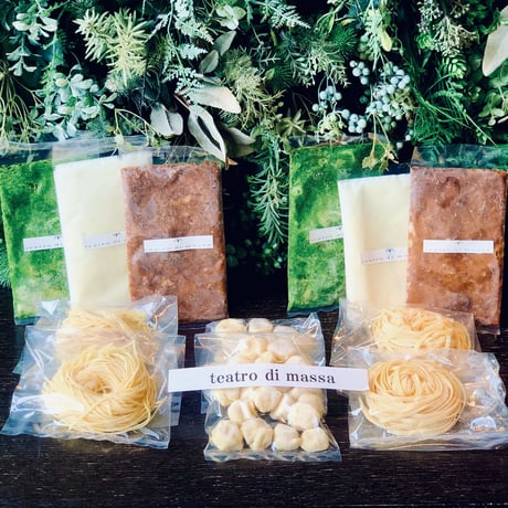 【自宅でシェフの味！】テアトロディマッサ　通販「道産食材を使ったパスタソースと自家製パスタのセット＜各2セット　6人前＞」《送料無料》