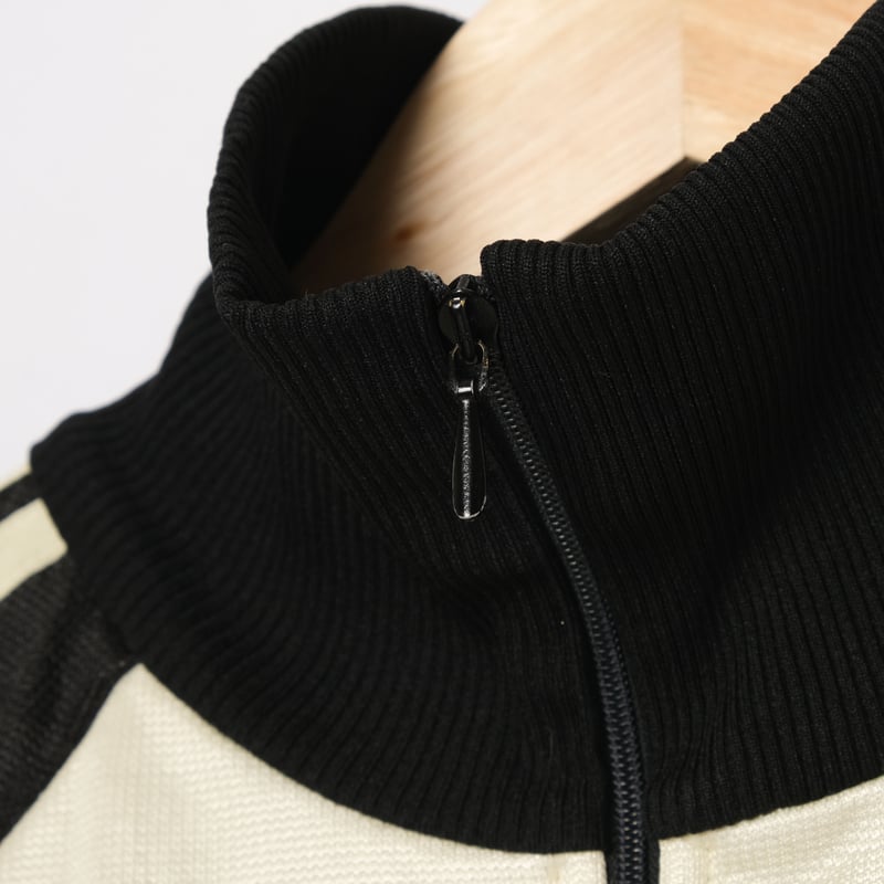 70-80s Vintage adidas EIN SCHWAHN Half Zip Pull 70-80s Vintage adidas EIN SCHWAHN Half Zip Pull