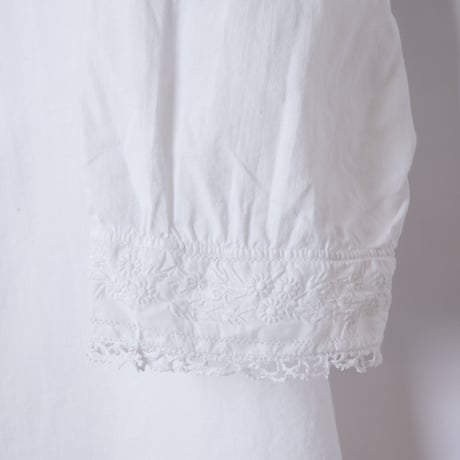 –1930s French Vintage Embroidered Blouse