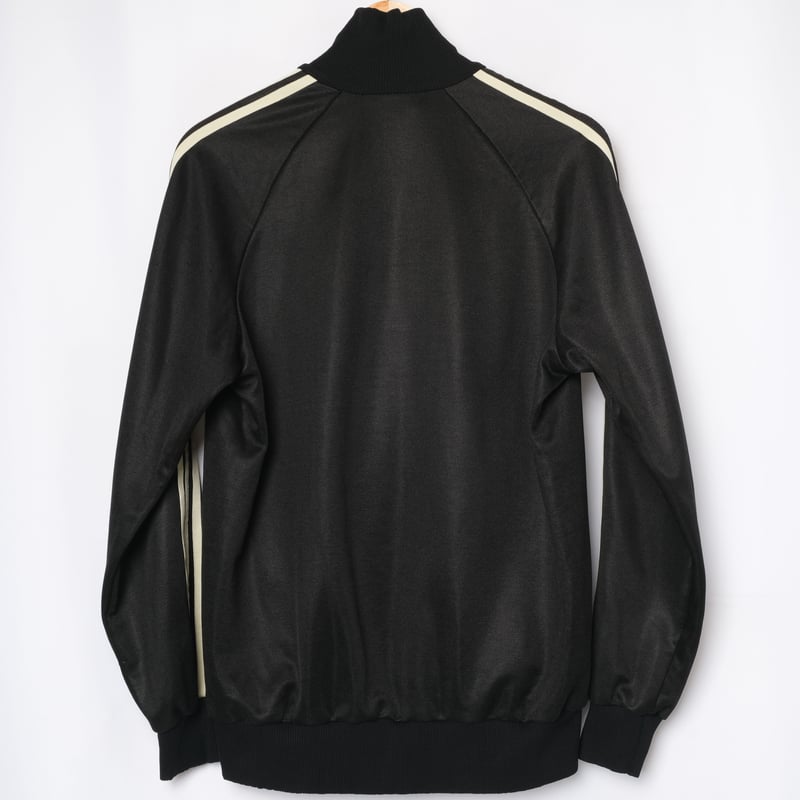70-80s Vintage adidas EIN SCHWAHN Half Zip Pull 70-80s Vintage adidas EIN SCHWAHN Half Zip Pull